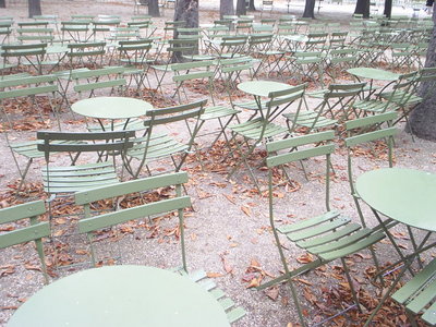 chairsparis.JPG